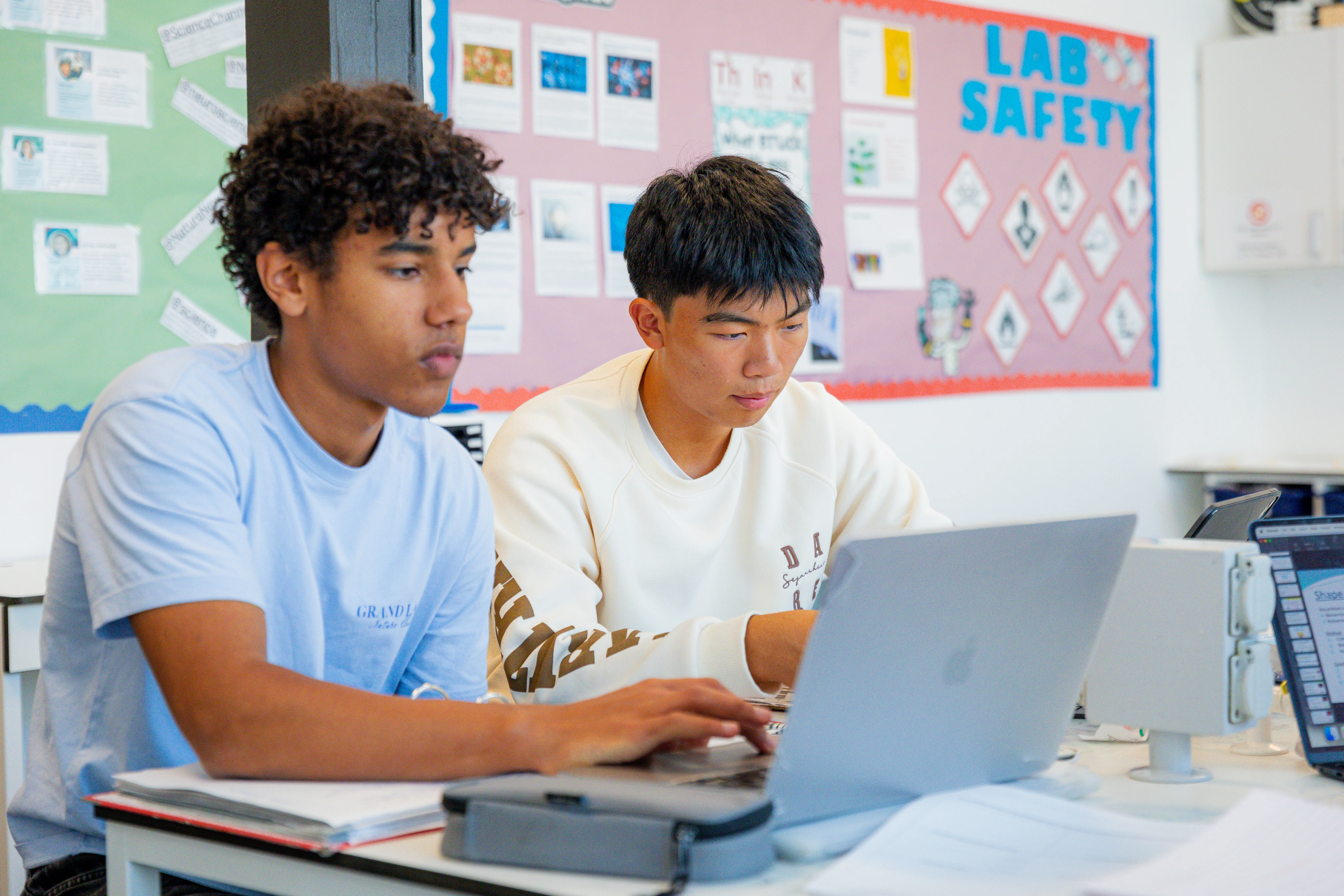 Where to Study the International Baccalaureate Diploma Programme (IBDP) in Barcelona